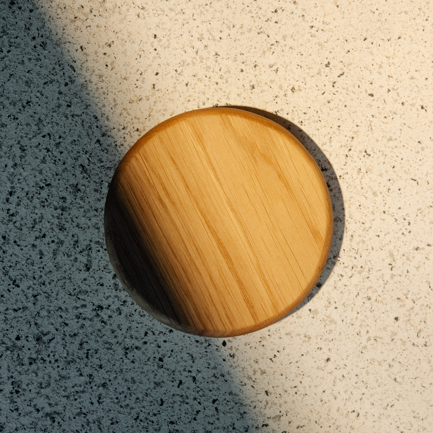 Urne Mini Nami aus Holzfasern